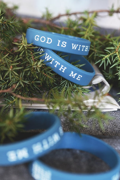 SILIKONARMBAND FÜR KIDS : GOD IS WITH ME